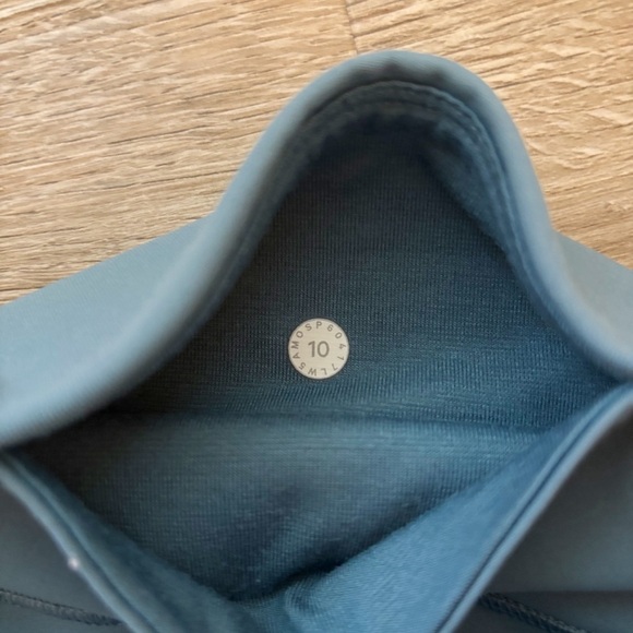 Lululemon Train Times 7/8 Pant 25" in Sea Steel Leggings Size 10 - Picture 7 of 12